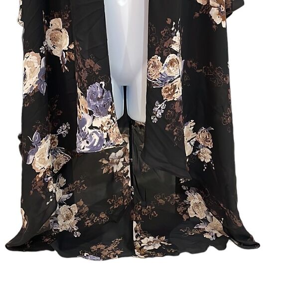 Everly- Chiffon Kimono Black Floral Print, Short Sleeve, High/ Low Shaw Collar, - Picture 5 of 16